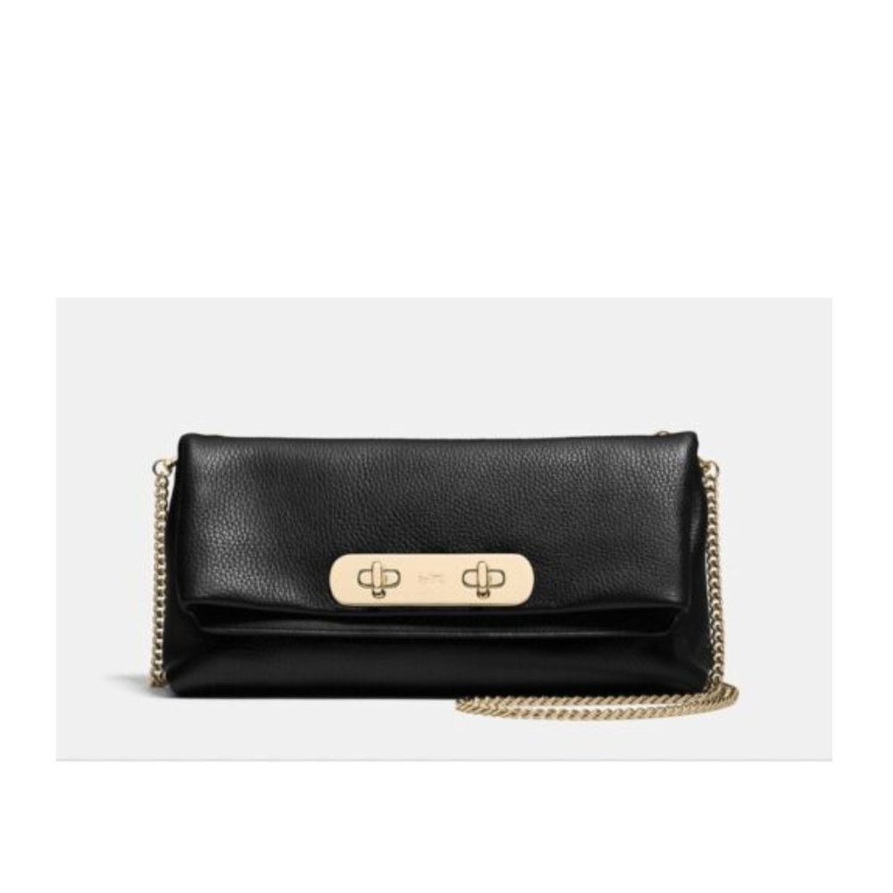 COACH SWAGGER CLUTCH IN BLACK PEBBLED LEATHER WITH CHAIN FOR CROSSBODY USE